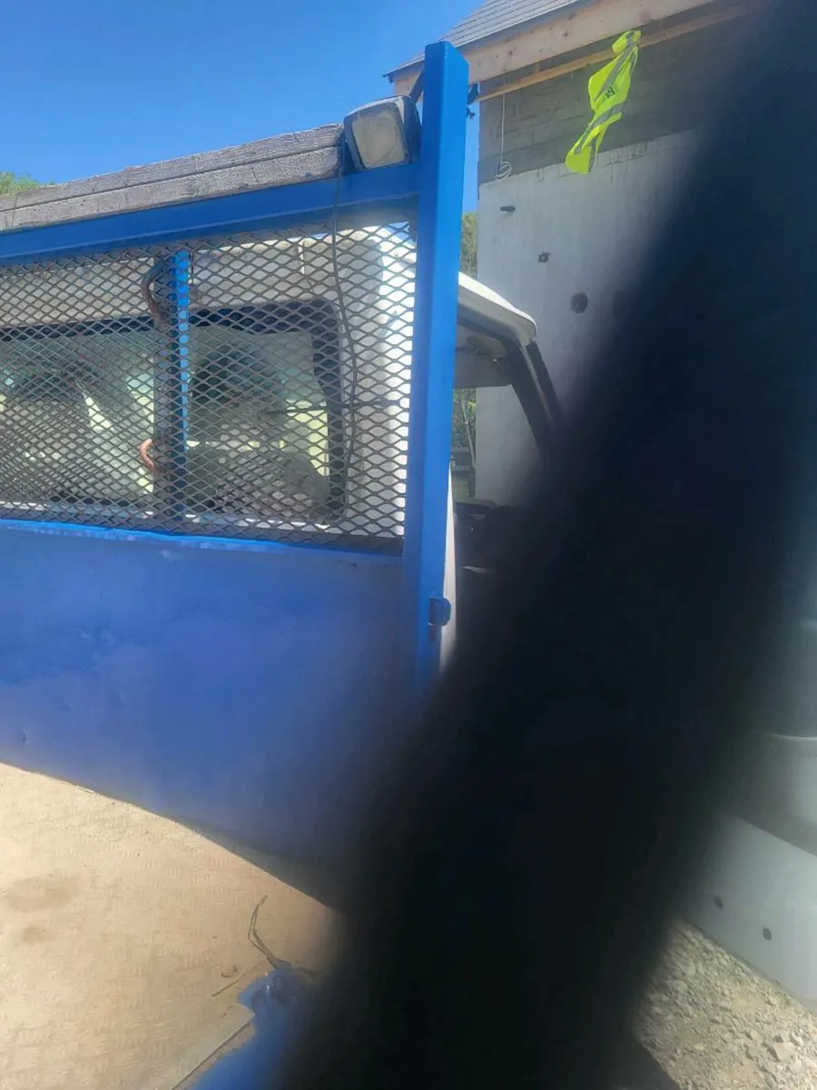 Ford Transit flat Body   CHASIS @ CAB - Image 4