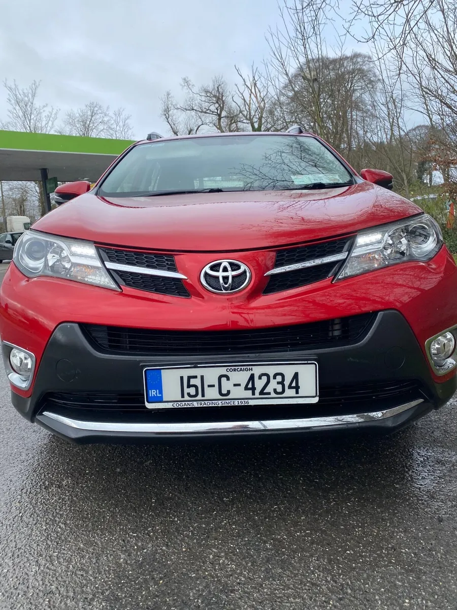 Toyota RAV4 2015 - Image 1