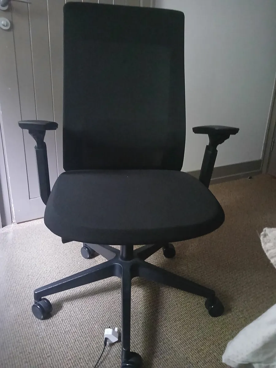 Desk Chair - Image 1