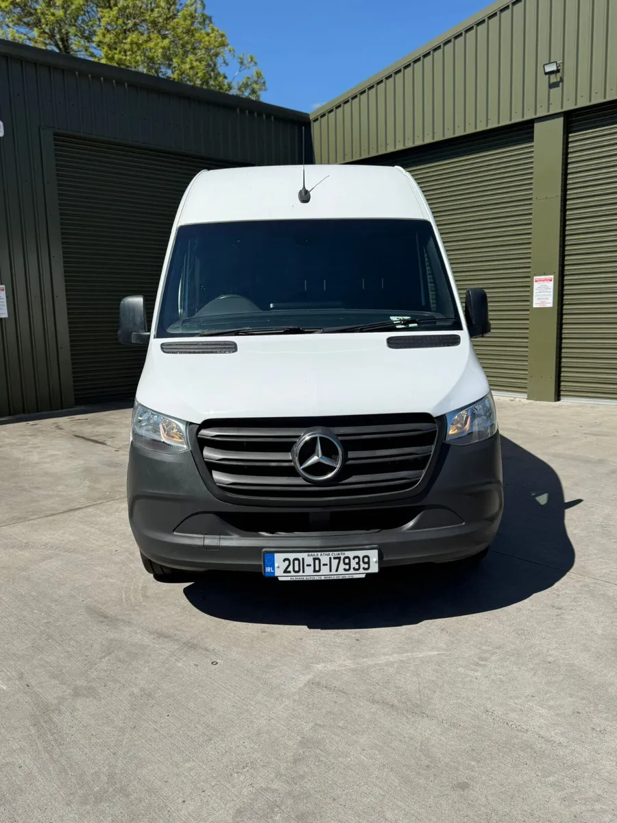 Mercedes-Benz Sprinter 2020 LWB - Image 2