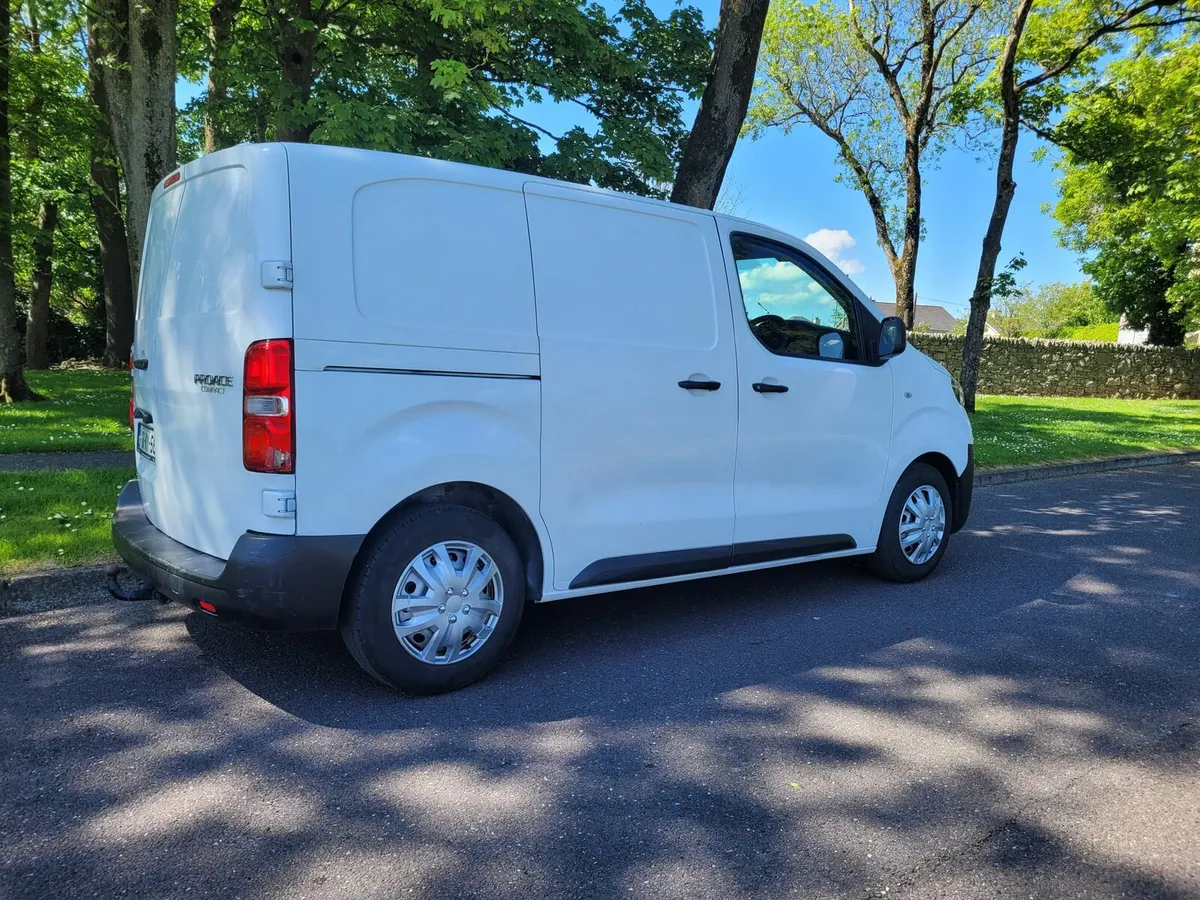 CLEAN 2018 TOYOTA PROACE CVRT UNTIL 4/26. - Image 2