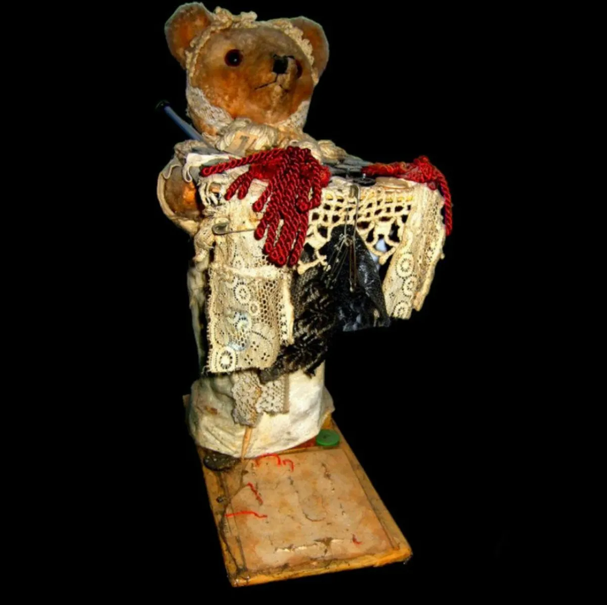 Vintage Merchants 'Peddlar Bear' - Image 1