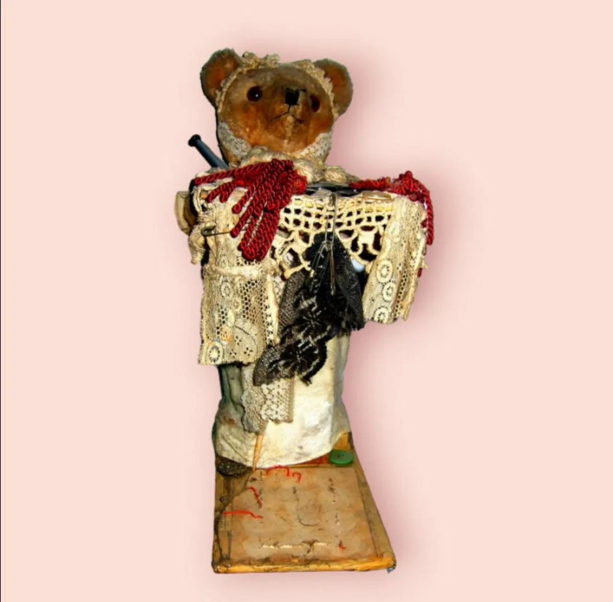 Vintage Merchants 'Peddlar Bear' - Image 2
