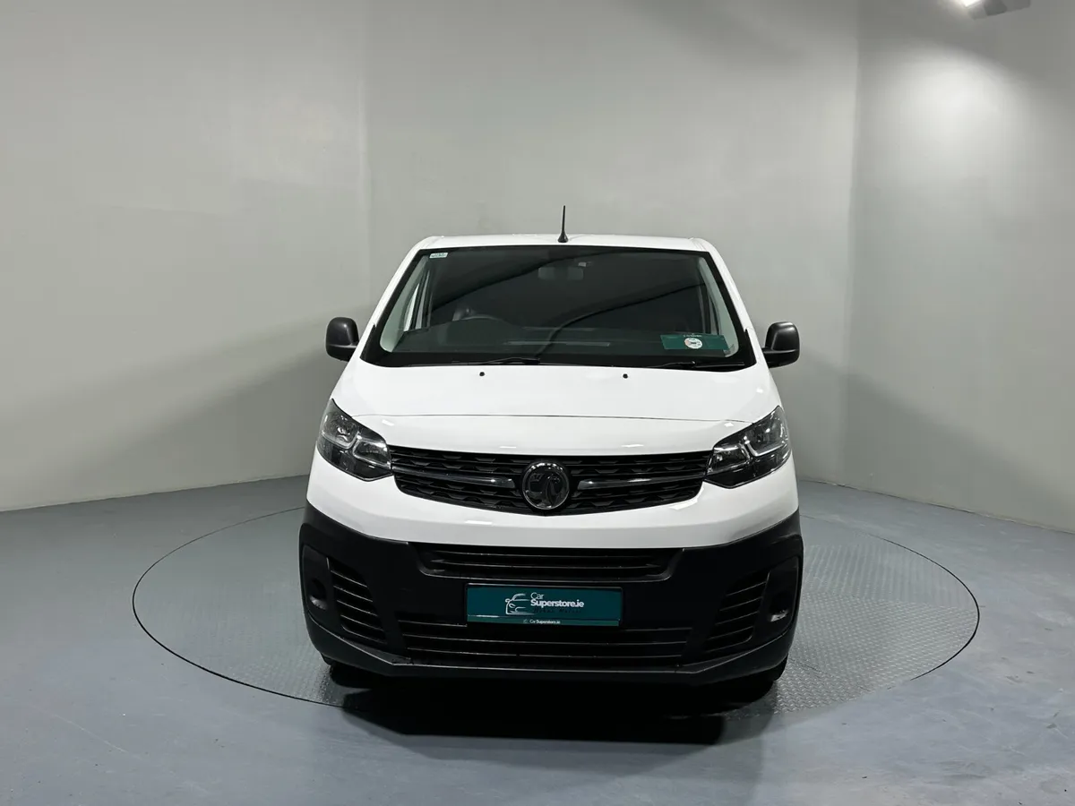 Opel Vivaro LWB Twin Sliding Doors 1.5 Diesel 202 - Image 3