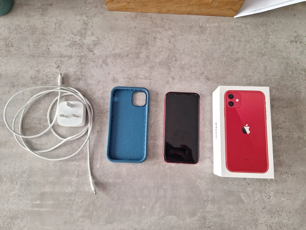 iPhone 11 64GB - Image 3