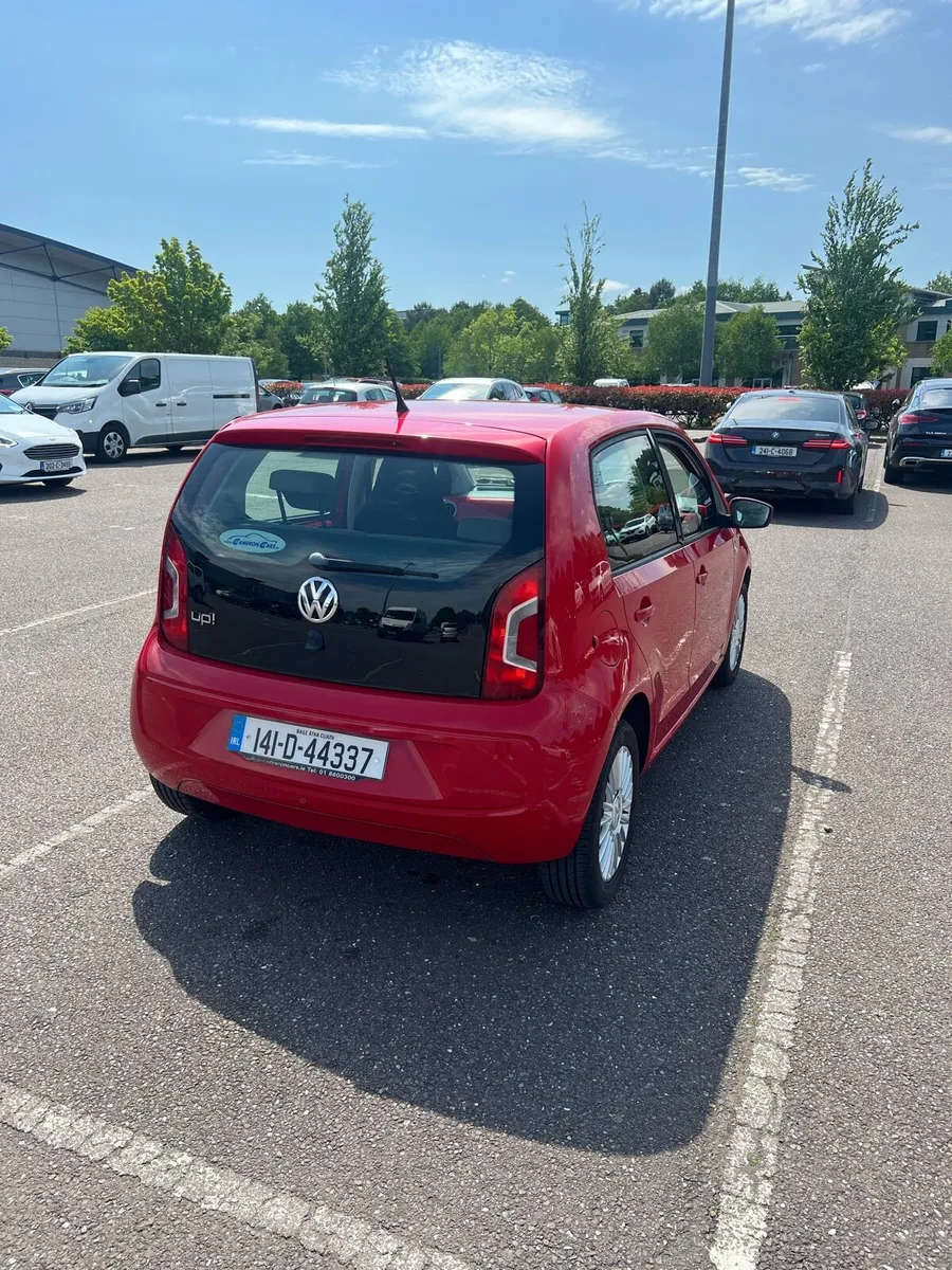 Volkswagen Up! Automatic - Image 4