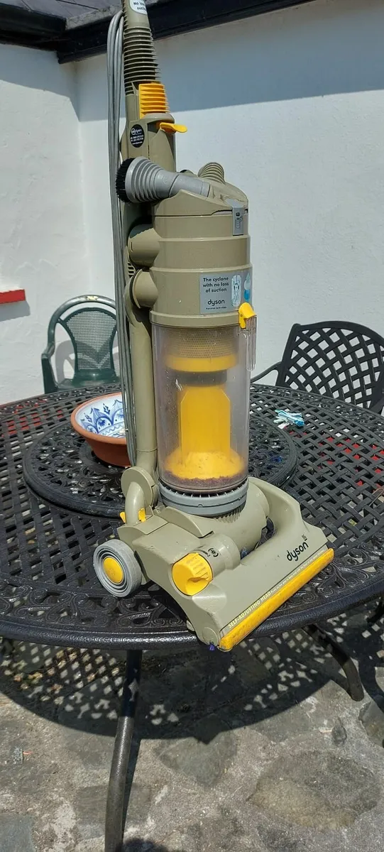 DYSON VACUUM CLEANER DC07 and DC04 - Image 4