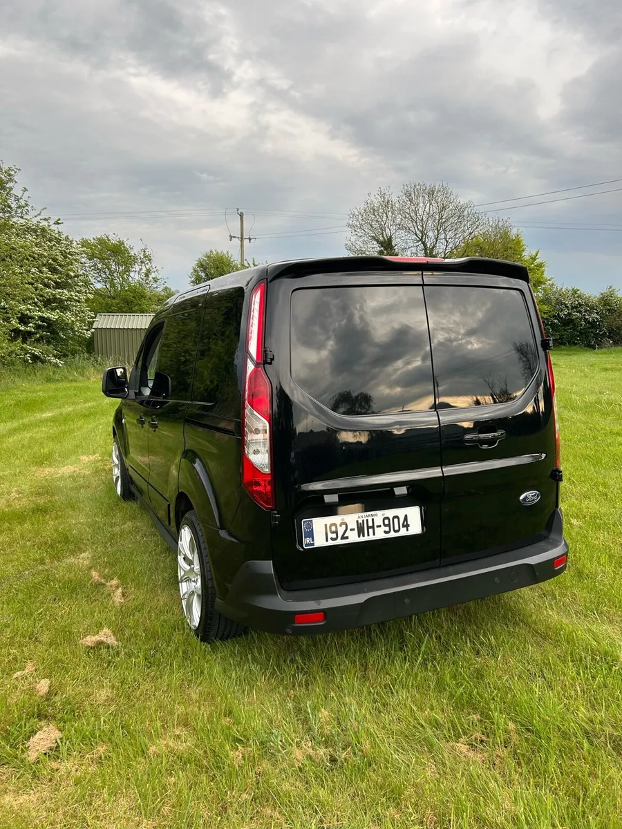 Ford transit connect 200 ltd - Image 3