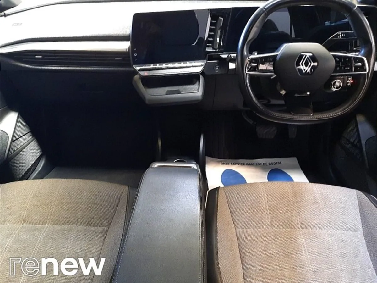 Renault Megane E-Tech Ev60 220hp Techno - Image 2