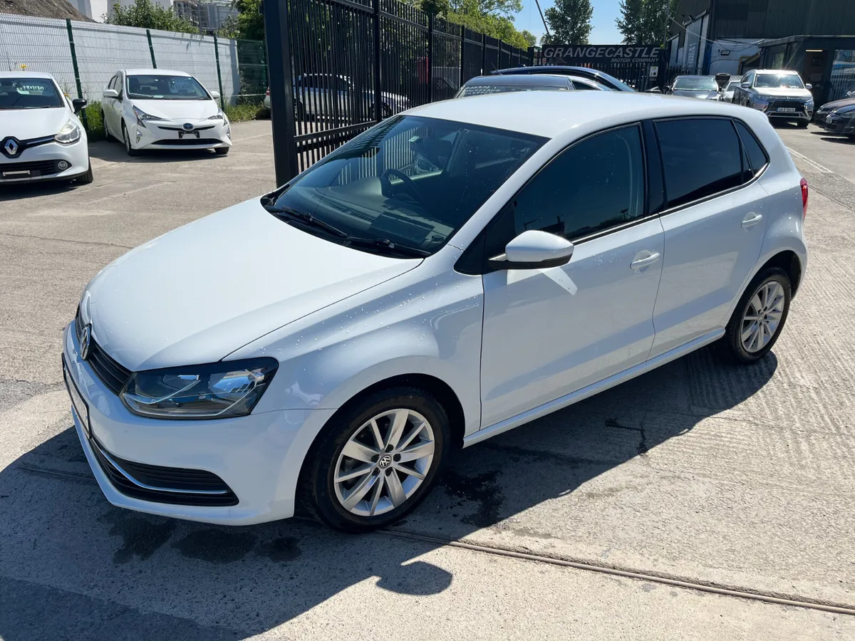 VOLKSWAGEN POLO 2015, 1.2 TSI 5DR AUTO LOW KMS - Image 3