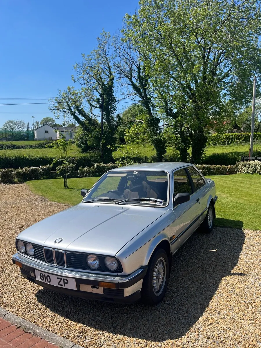 1985 BMW E30 1.8 – Irish 2-Door – Chrome Bumper - Image 1