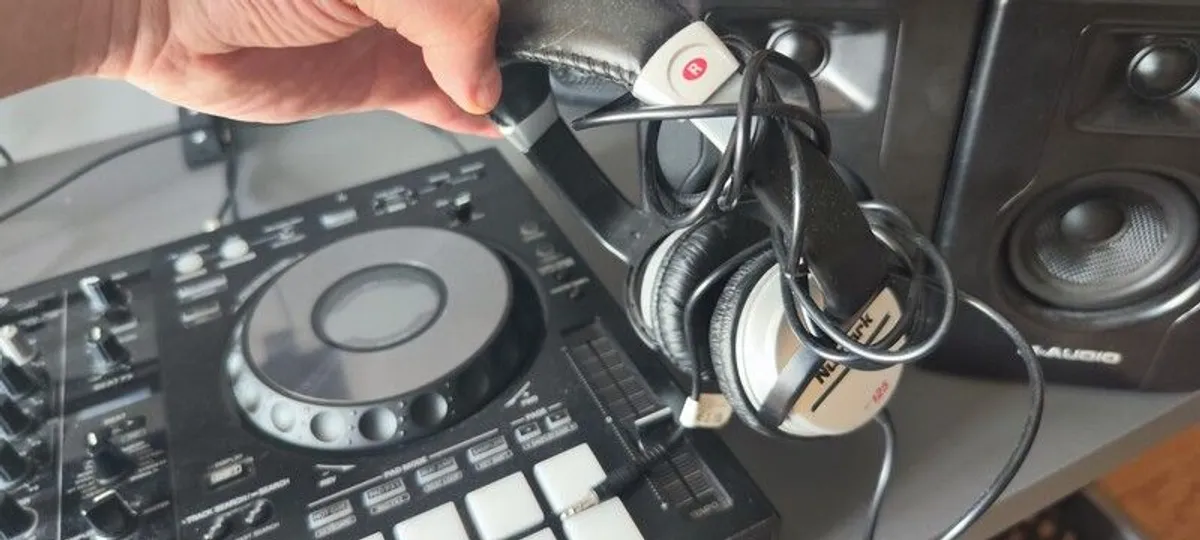 pioneer ddj 800 & Numark hf25 dj headsett - Image 4