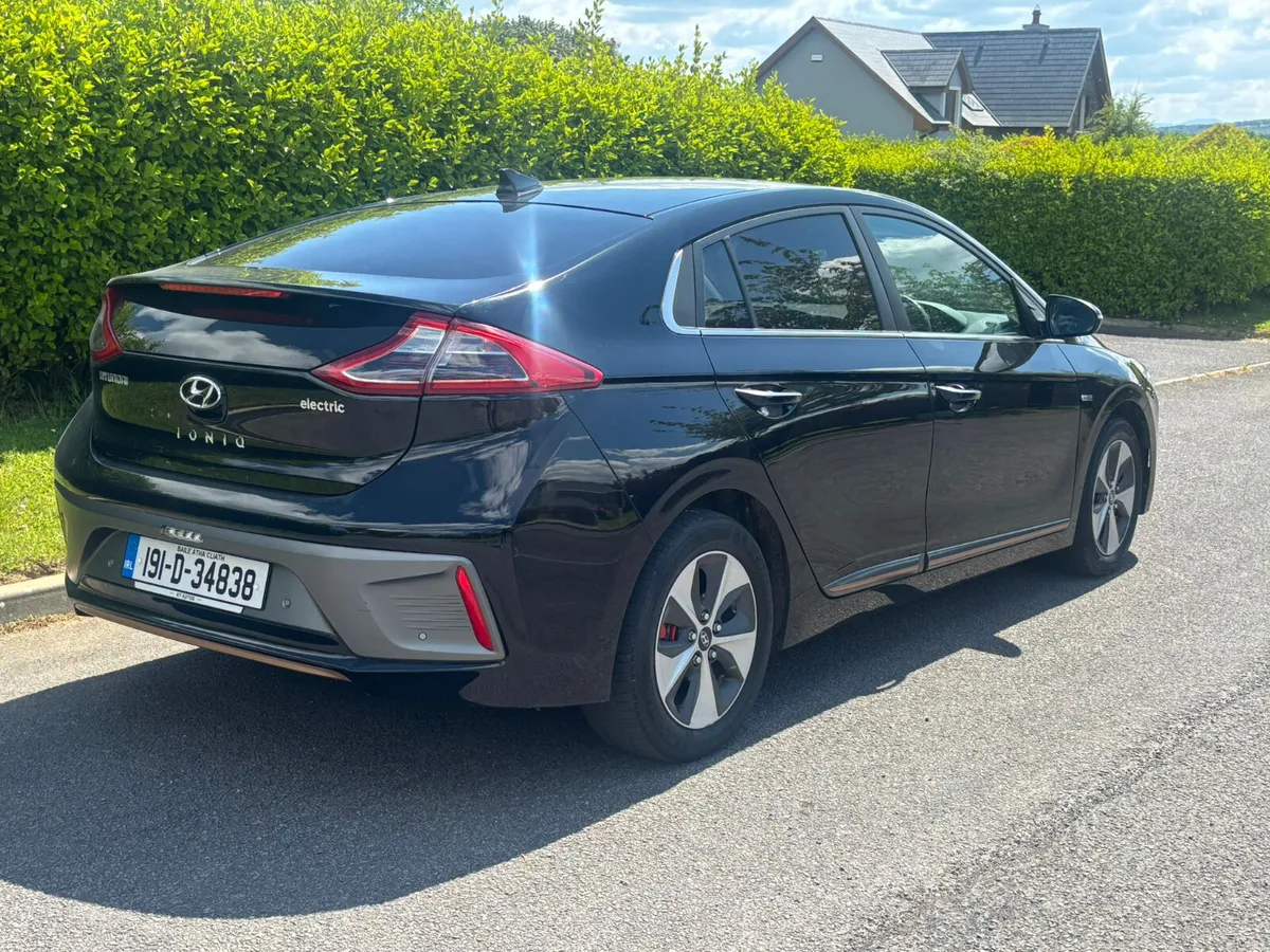 Hyundai IONIQ 2019 EV New NCT - Image 3
