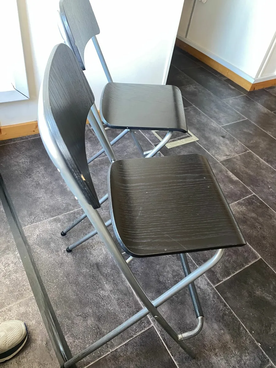 2 bar stools - Image 2