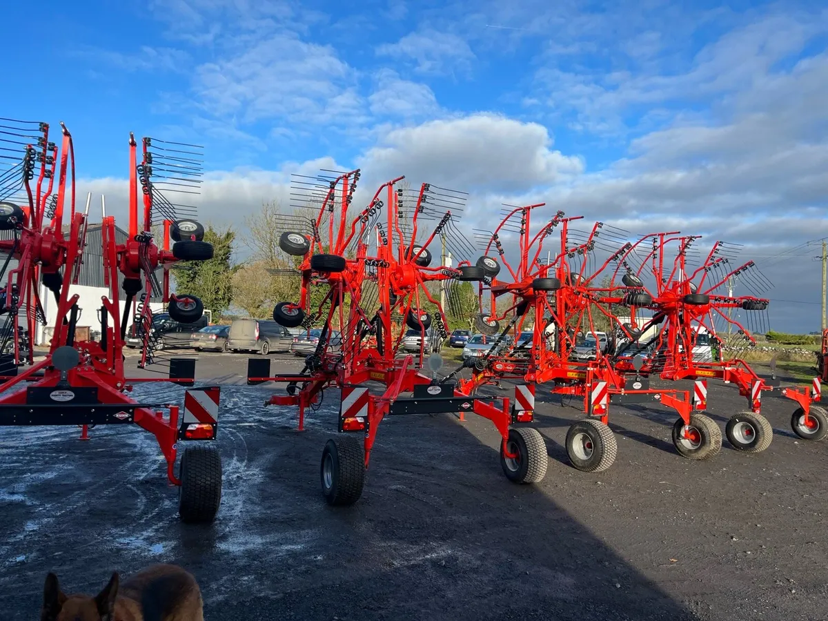 NEW KUHN 6501 rake in stock - Image 3