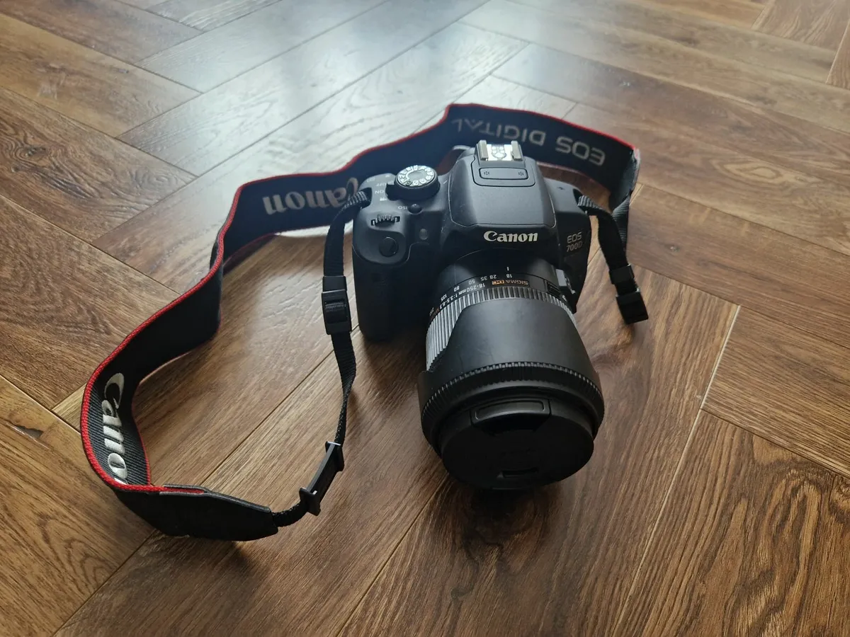 Canon EOS 700D & Sigma lens - Image 3
