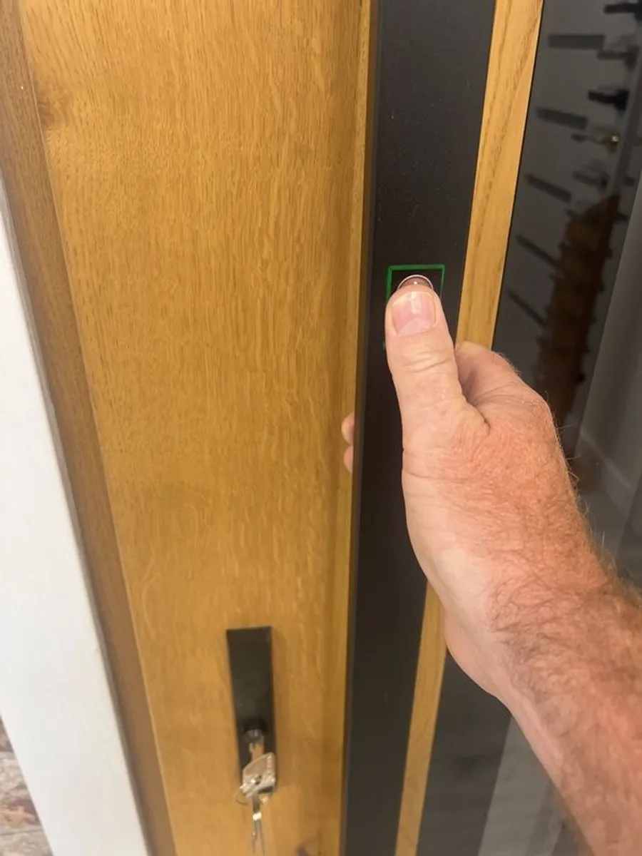 wooden front door with fingerprint access - Image 4