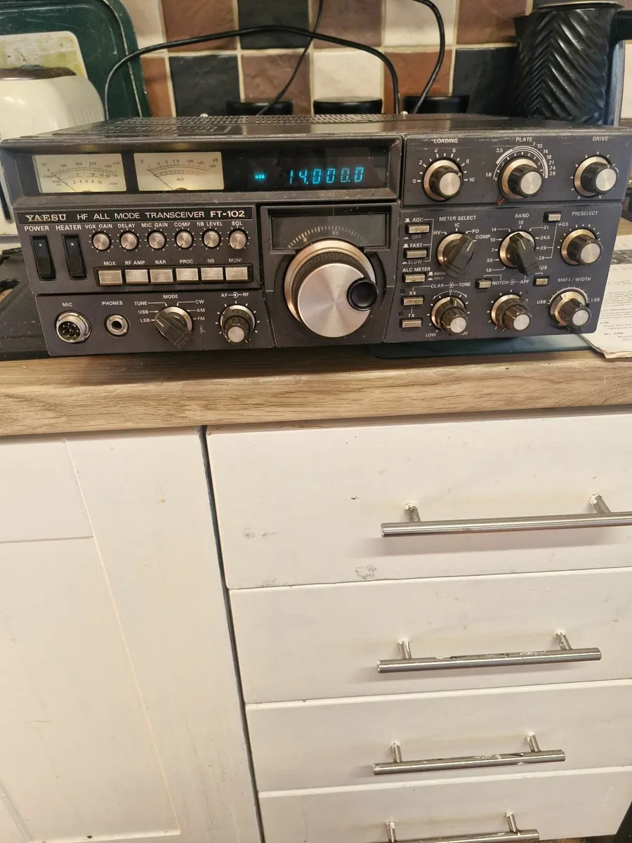 Yaesu ft-102 Hf Trassceiver - Image 3