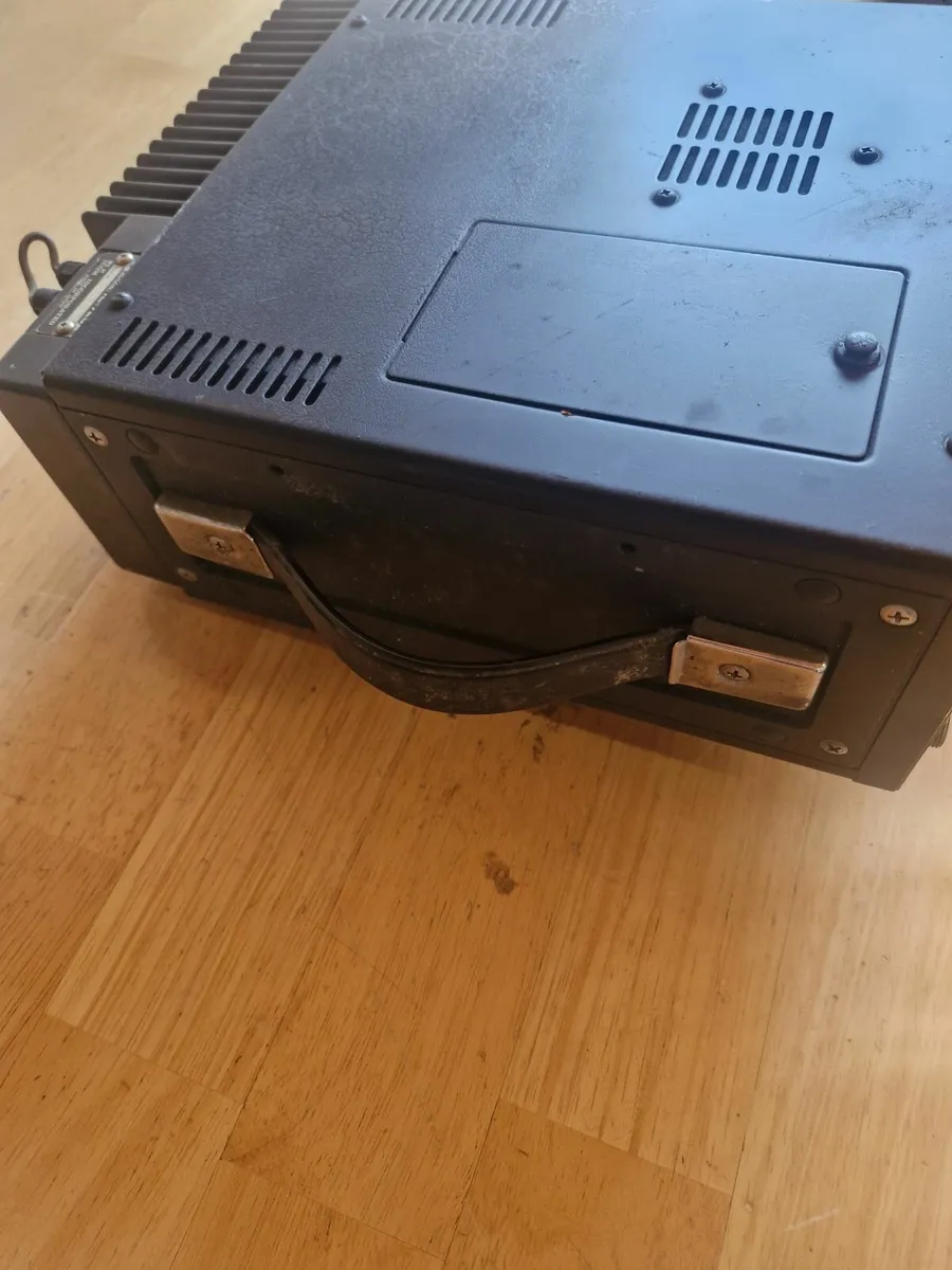 Icom 720 Hf Transceiver - Image 1