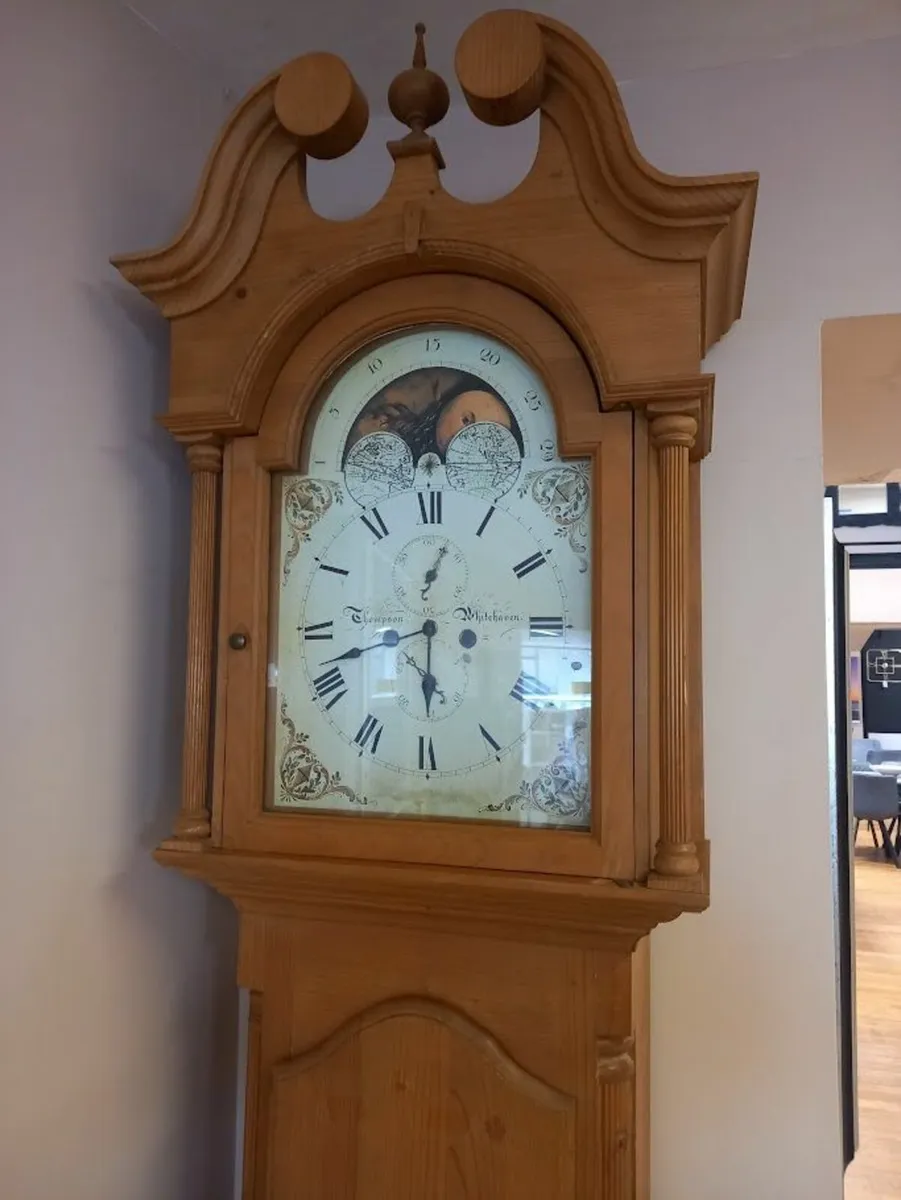 Oldtime Grandfather Clock - Image 2
