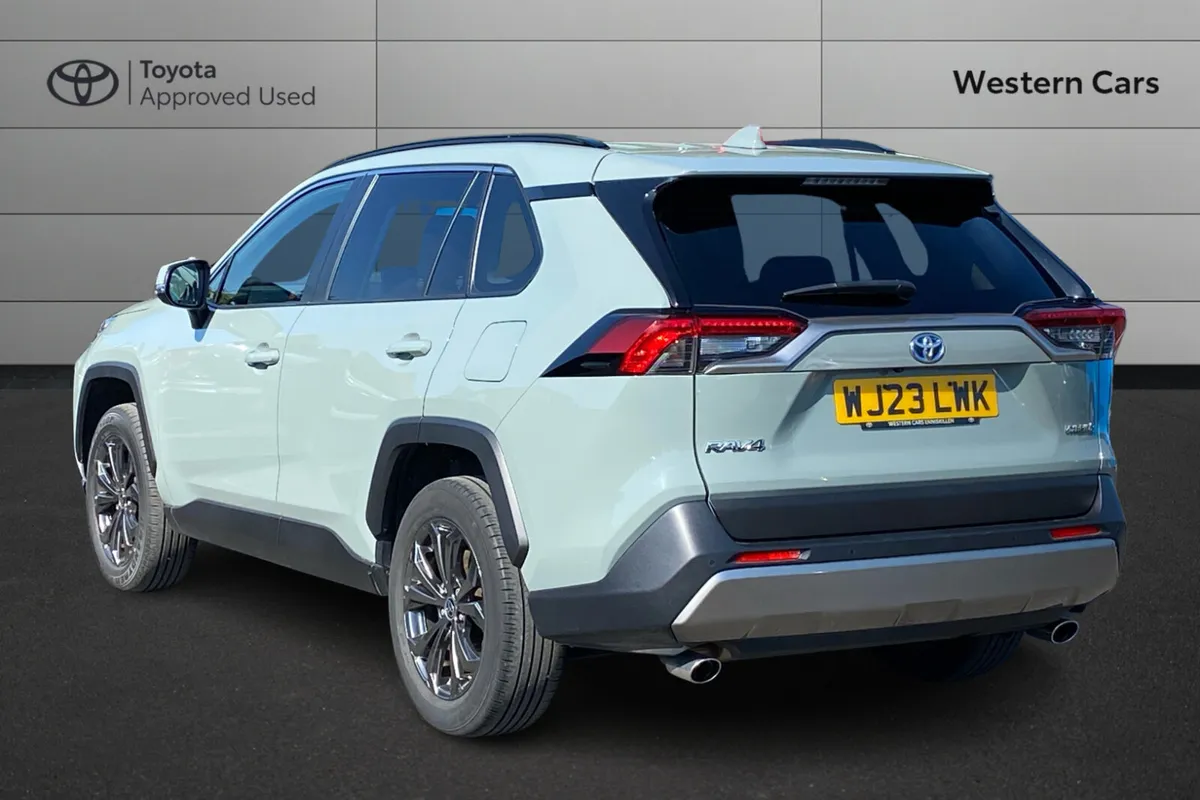Toyota RAV4 2023 - Image 4