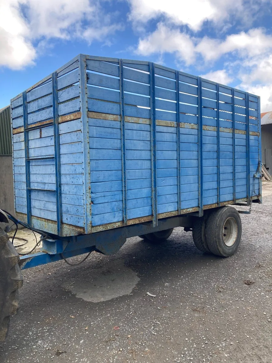 Silage trailer - Image 1