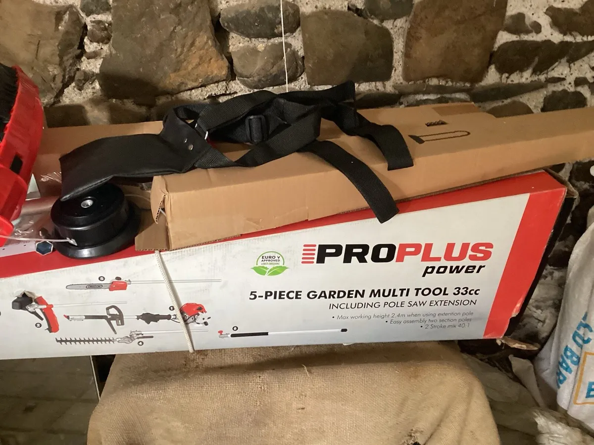 PROPLUS Power  5 - Piece GARDEN  MULTI- TOOL  33cc - Image 1