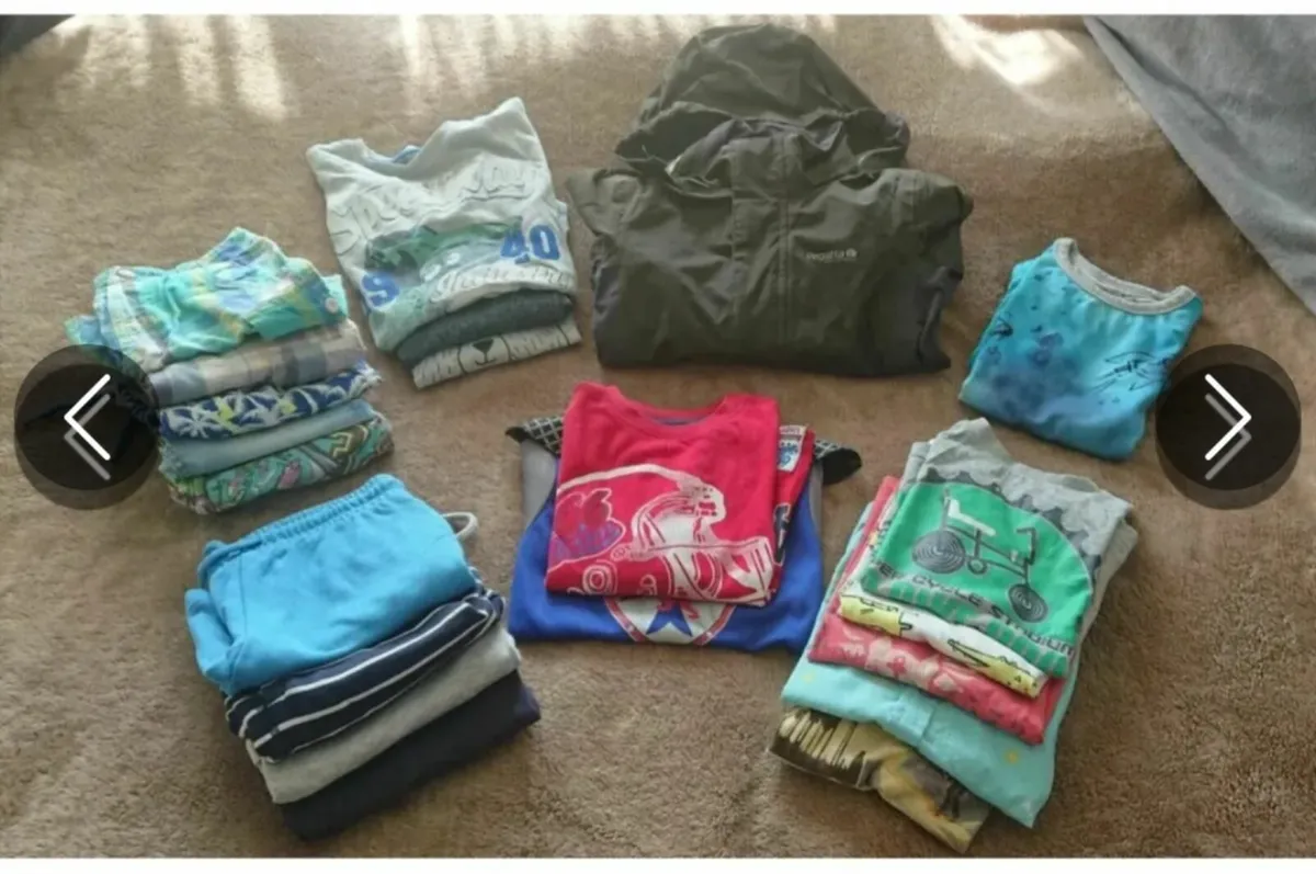 Boys clothes bundle 3-4 years - Image 1