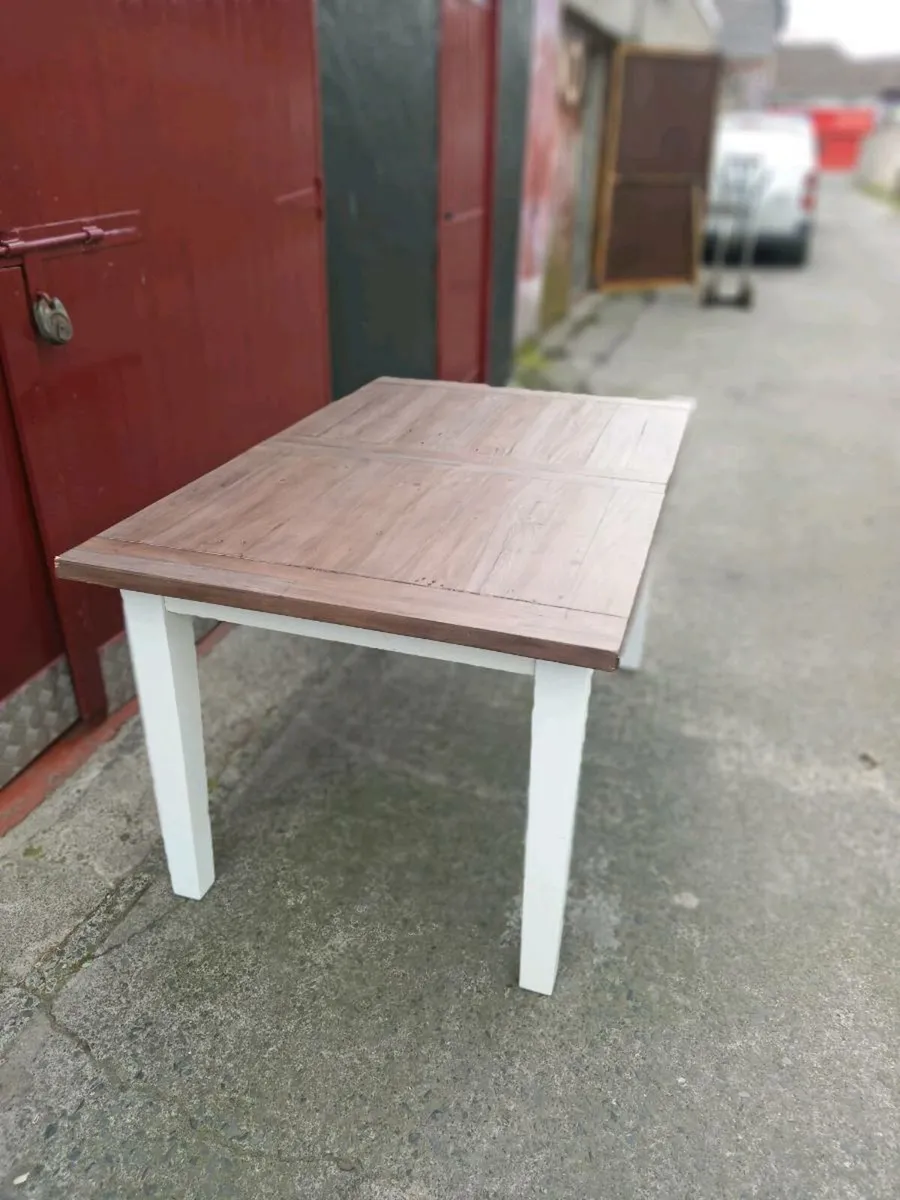 Exentandable Dining Table - Image 2