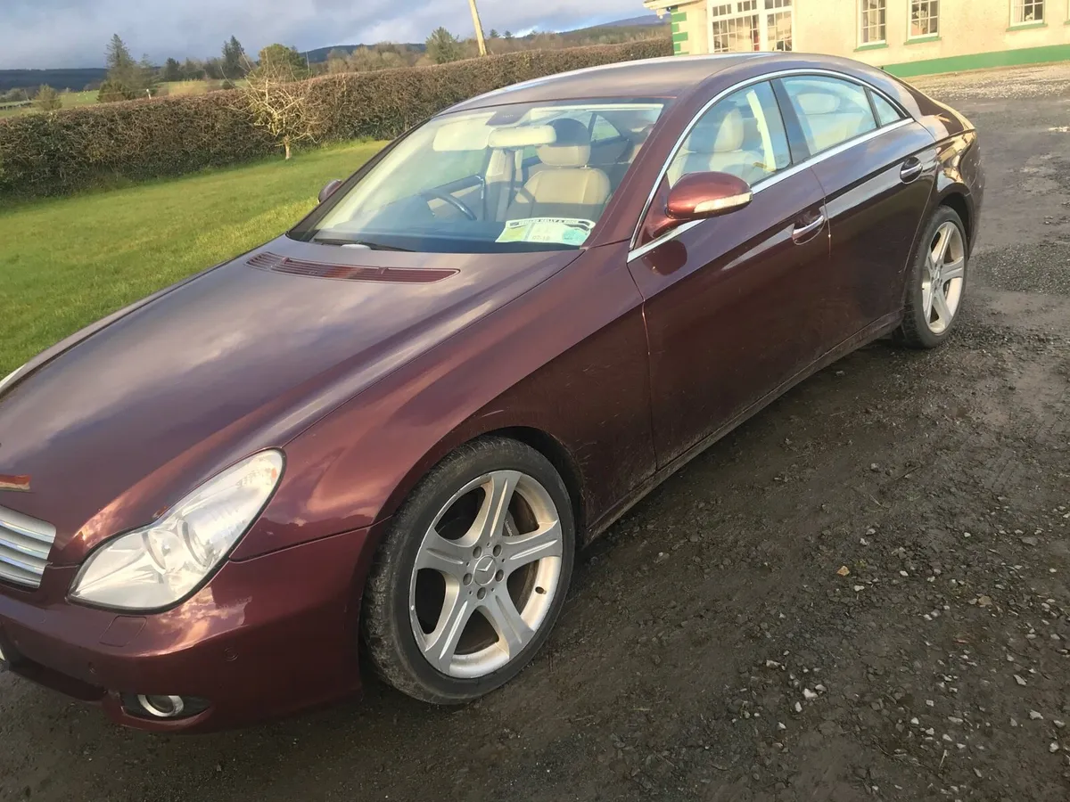 Car - Image 3