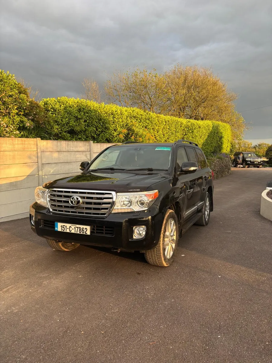 2015 Toyota Amazon 4.5L V8 - Image 1