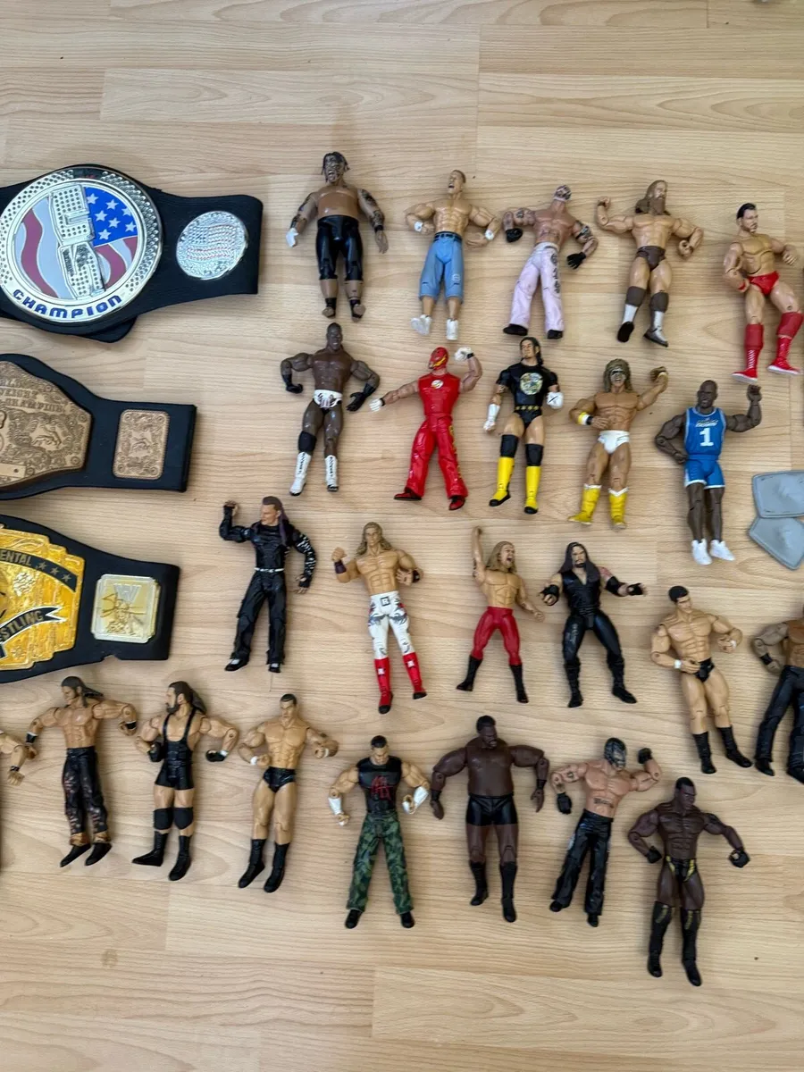 Wwe wwf wrestling wrestlers bundle and belts - Image 3