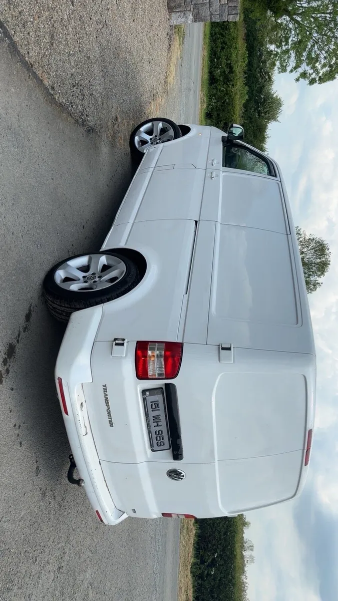Volkswagen transporter - Image 2