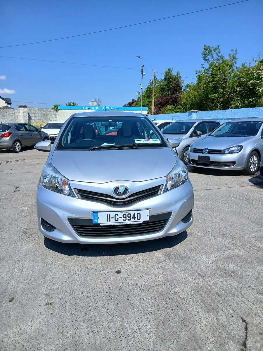Toyota Vitz 2011 - Image 1