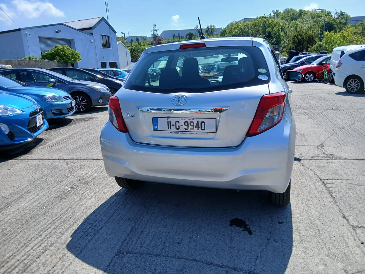 Toyota Vitz 2011 - Image 3