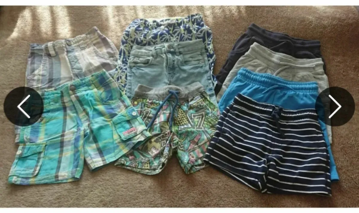 Boys clothes bundle 3-4 years - Image 4