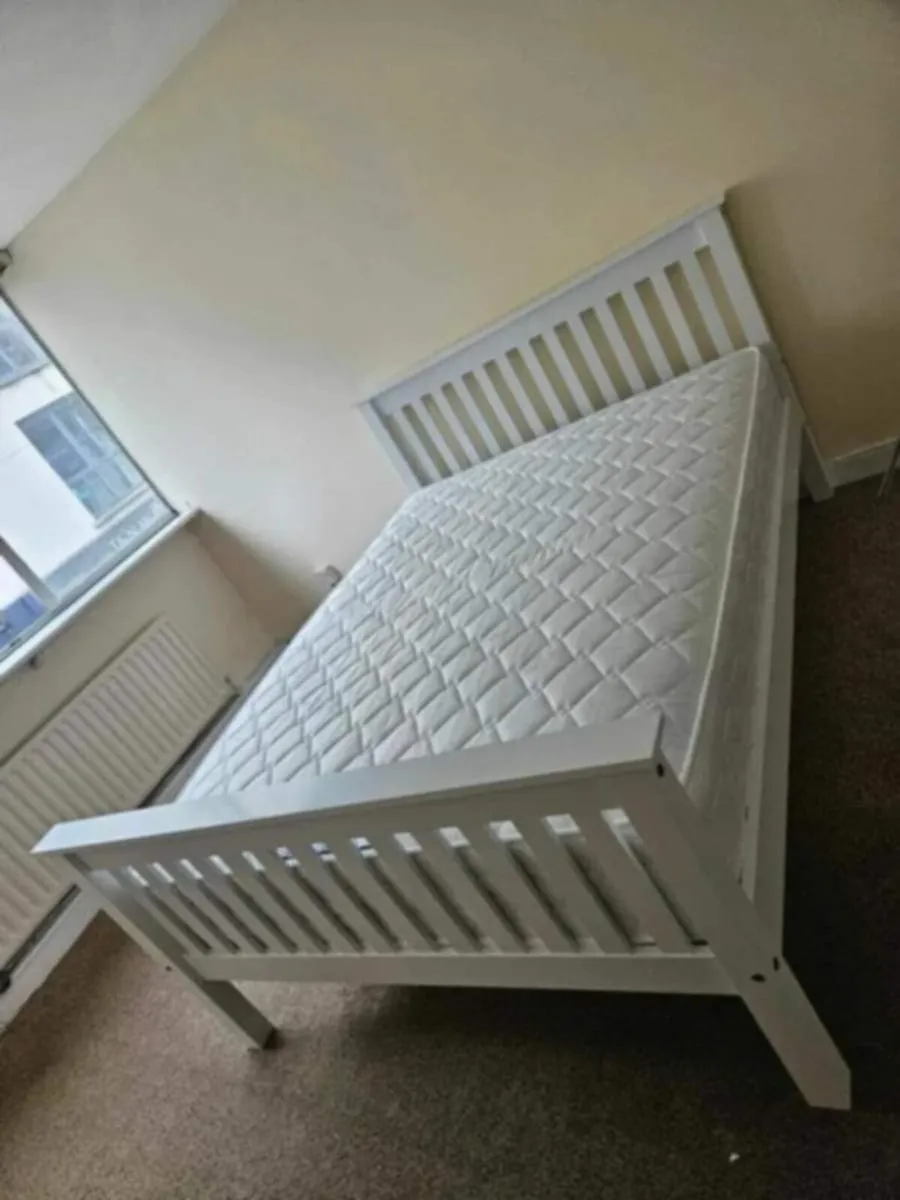 WHITE FRAME BED'S CALL DARREN 087 2927892 - Image 4