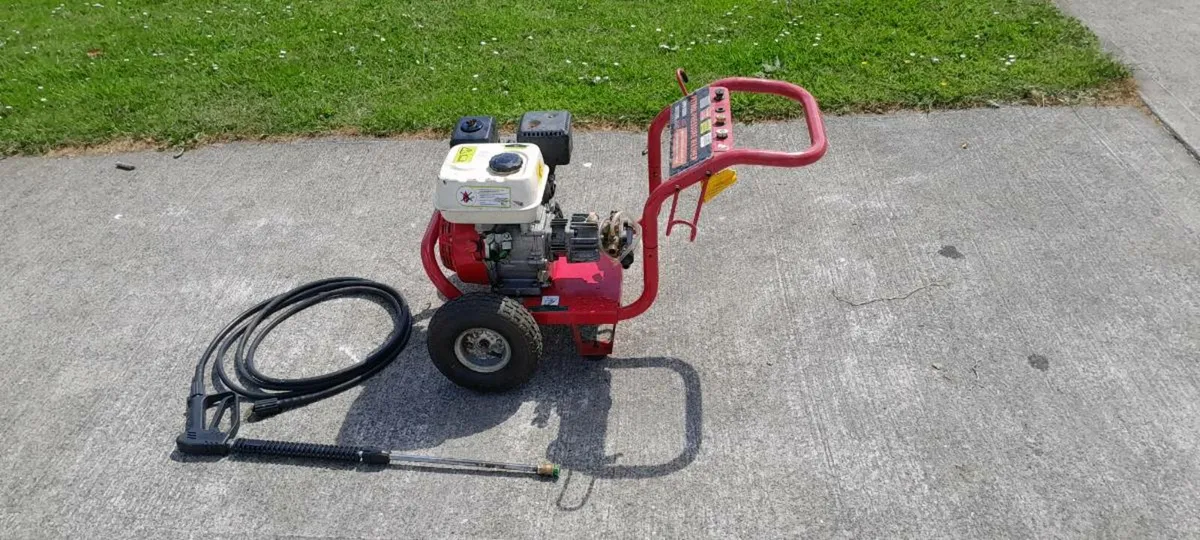 6.5hp petrol power washer - Image 3