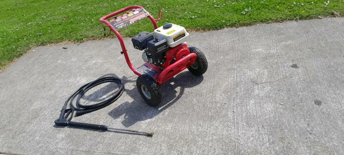 6.5hp petrol power washer - Image 4