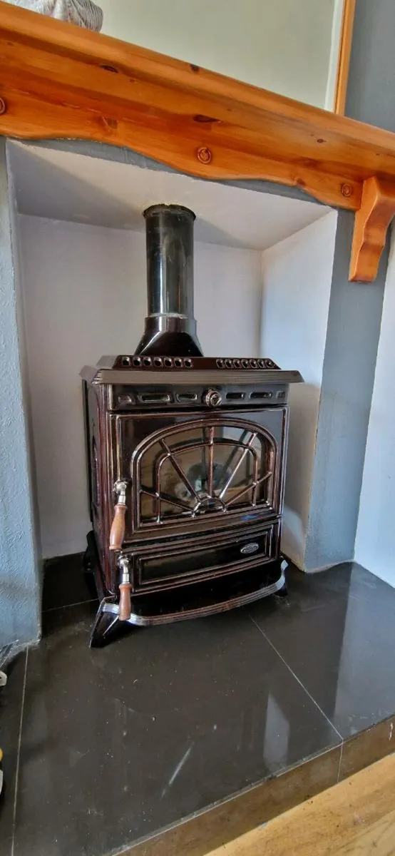 Stove. Stanley Erin 6kW + 13.2kW Boiler Stove. - Image 1