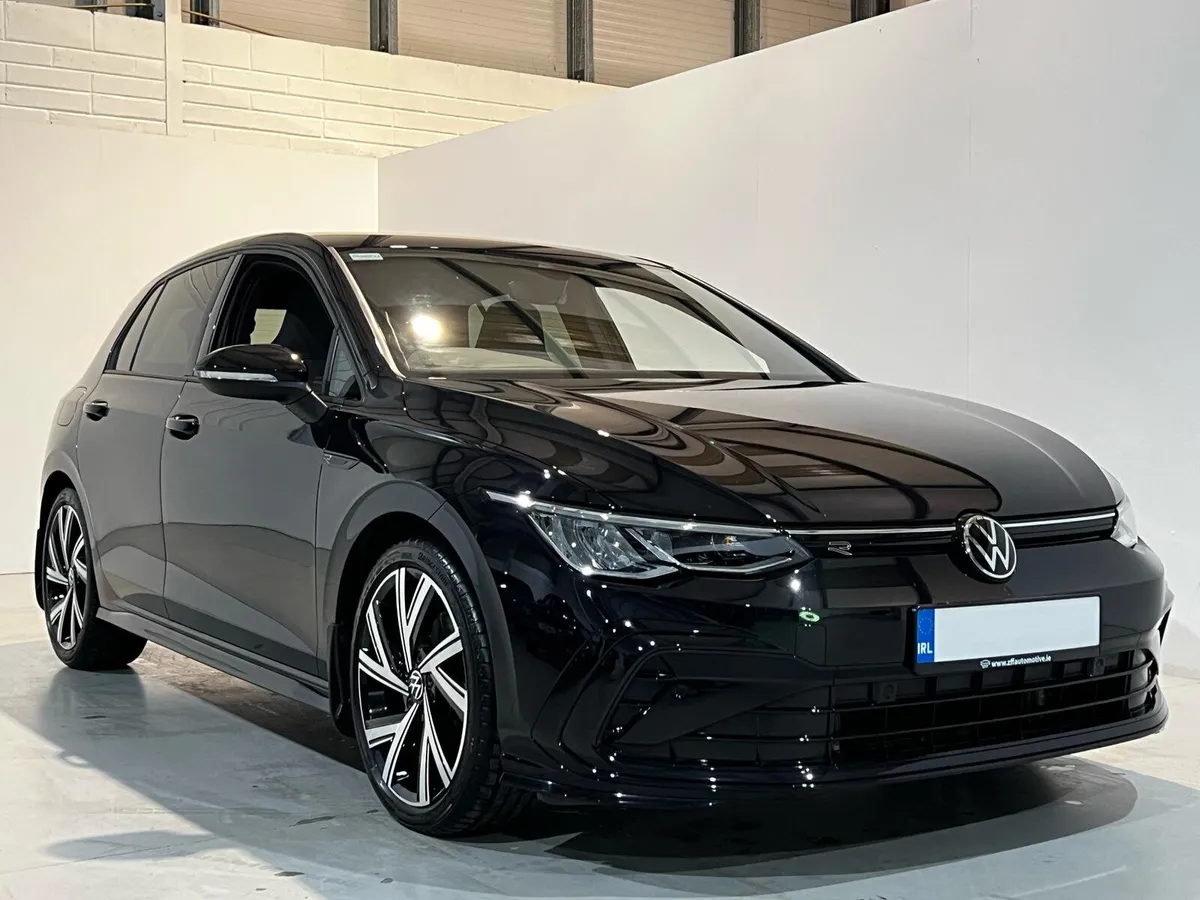 2024 Volkswagen Golf R Line 2.0 TDi Low KMs - Image 1