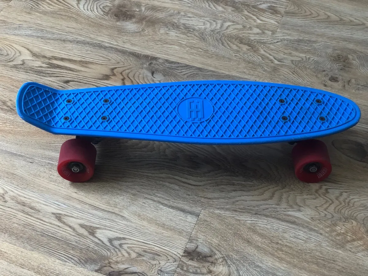Skateboard / Pennyboard - Image 1