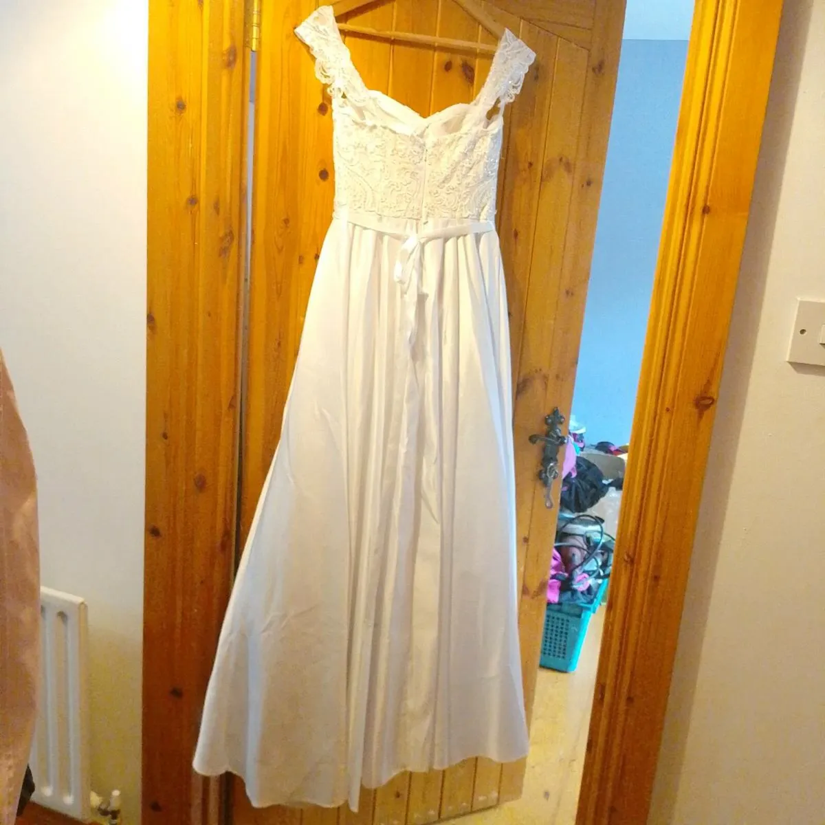 Wedding Dress size 8 - Image 3