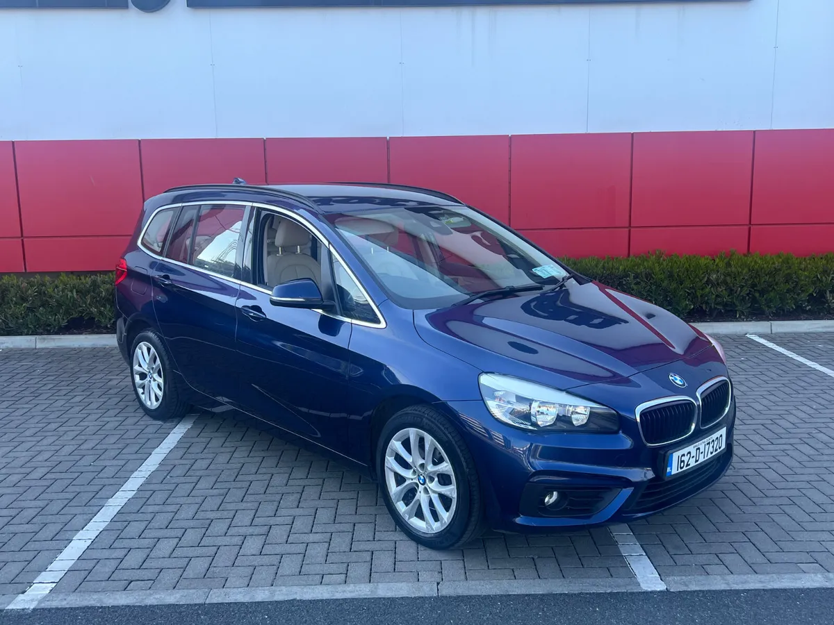 BMW 2-Series Auto 7 Seats - Image 2