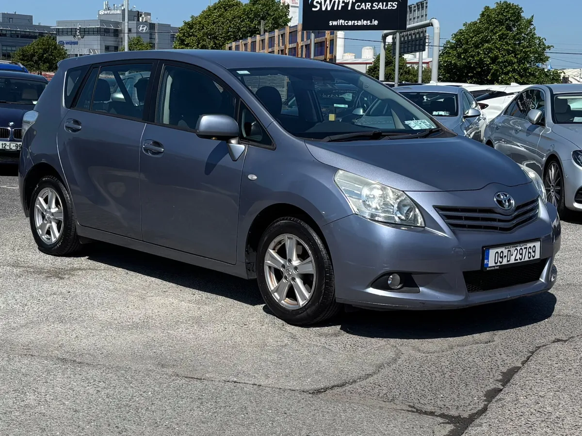 2009 Toyota Verso 2.0 D-4D Aura Nct 08/25 - Image 2