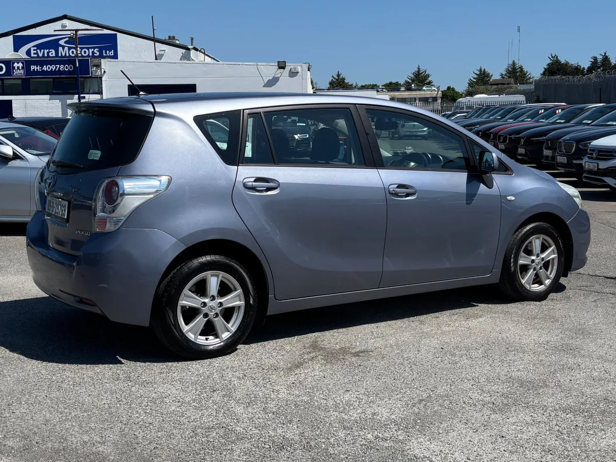 2009 Toyota Verso 2.0 D-4D Aura Nct 08/25 - Image 4