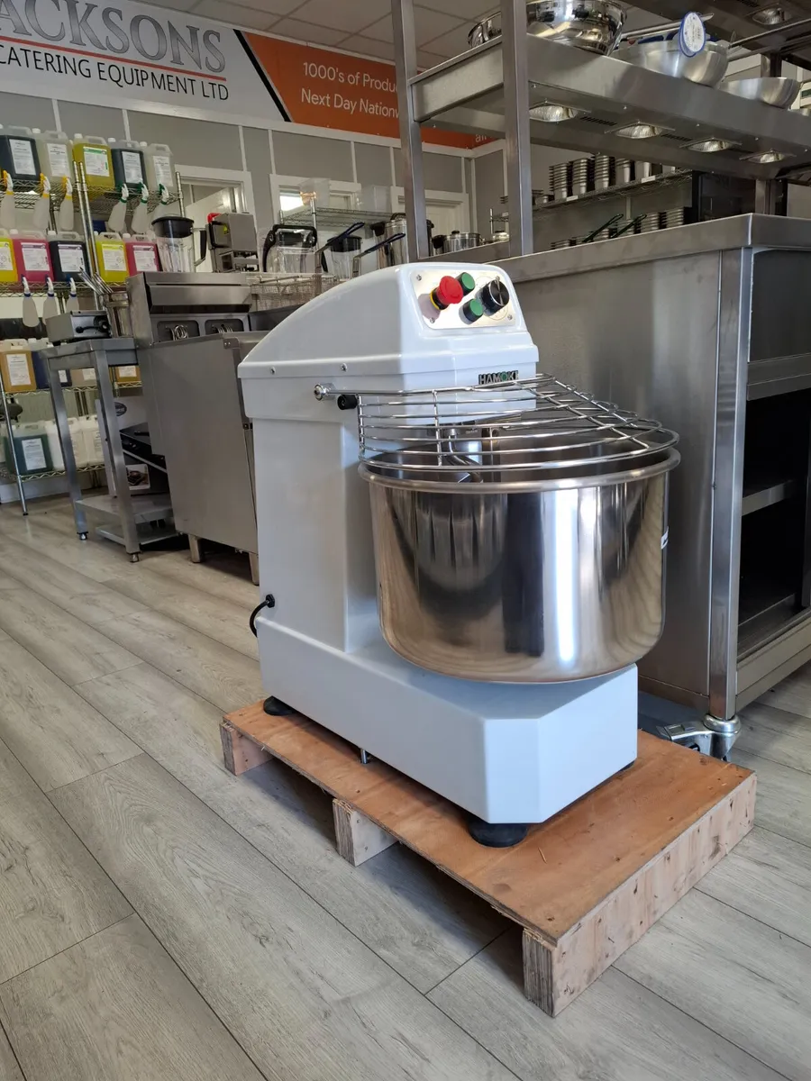 Hamoki Floor Standing Spiral Mixer 30L - Image 1