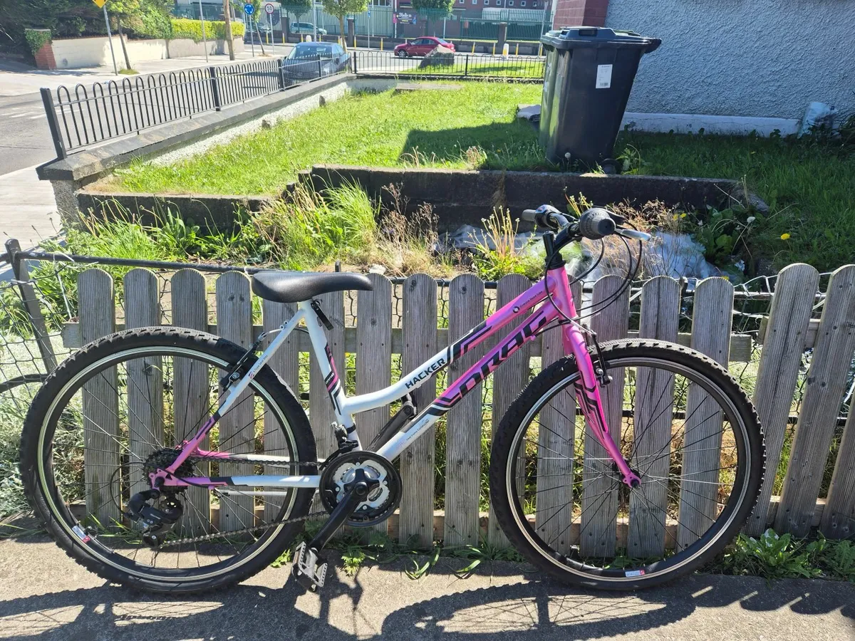 Girls bike - Image 1