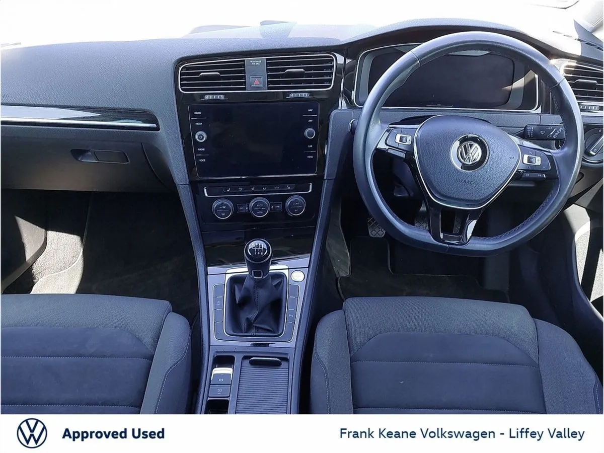 Volkswagen Golf Highline R-line 1.0tsi 110BHP  re - Image 2