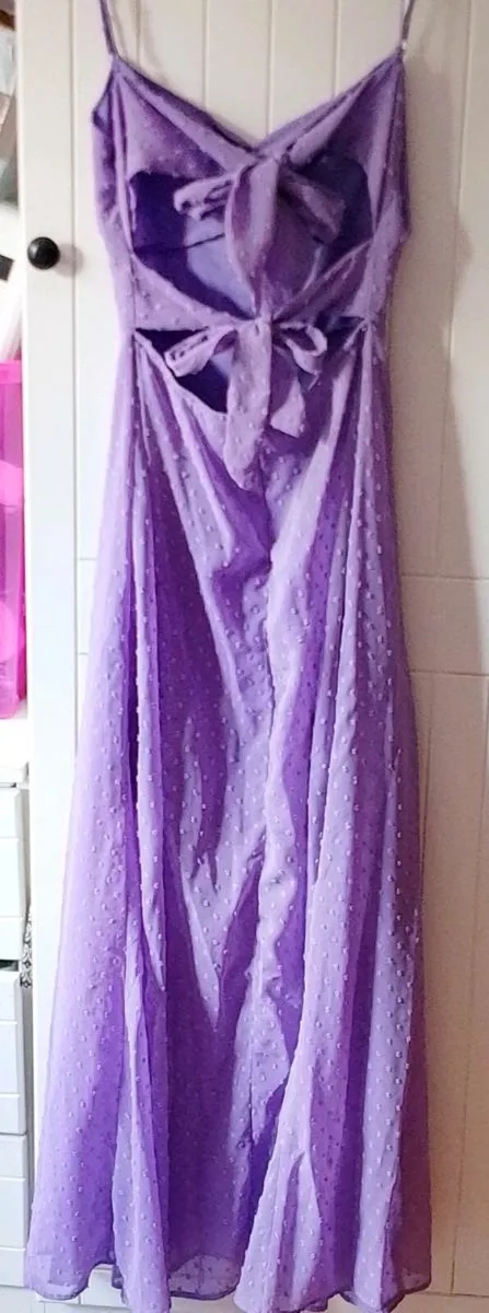Women's Dress Bundle Size 8 - Image 4